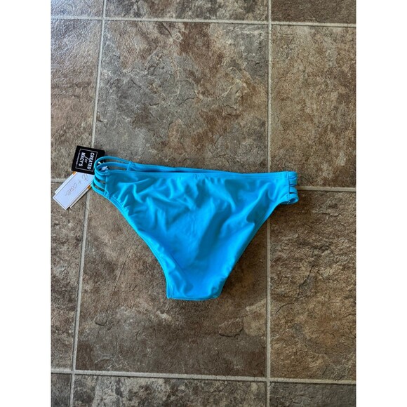 Salt & Cove Salt Strappy-Side Hipster Bikini Bottom
Size Small Aqua - Picture 6 of 8